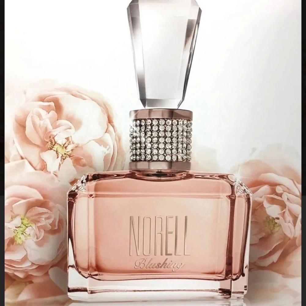 Norell Blushing